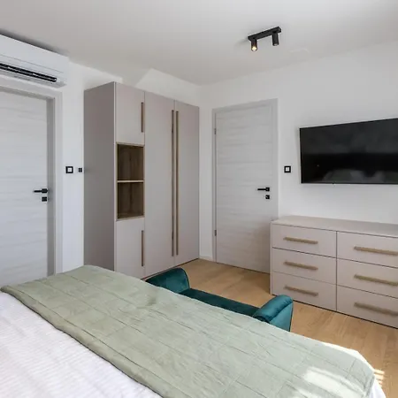 New ! Luxury - Roma 1 And 2 With Two Heated Pool