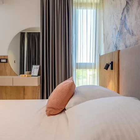 New ! Luxury - Roma 1 And 2 With Two Heated Pool